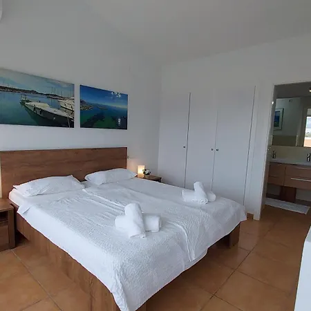 Villa Moderne U. Grosszuegige Villa, Panoramablick Und Privatpool, Ideal Fuer 2 Familien Javea